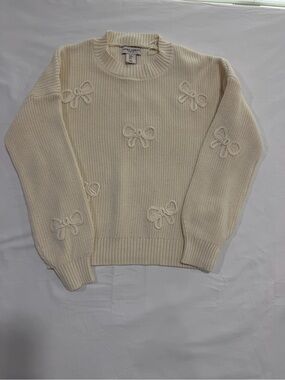 Laura Ashley Ecru Bow Knitted Sweater in Cream Medium